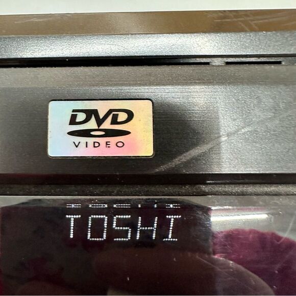 Toshiba DVD player SD-1700 colorstream spatializer dolby digital. - Picture 8 of 8